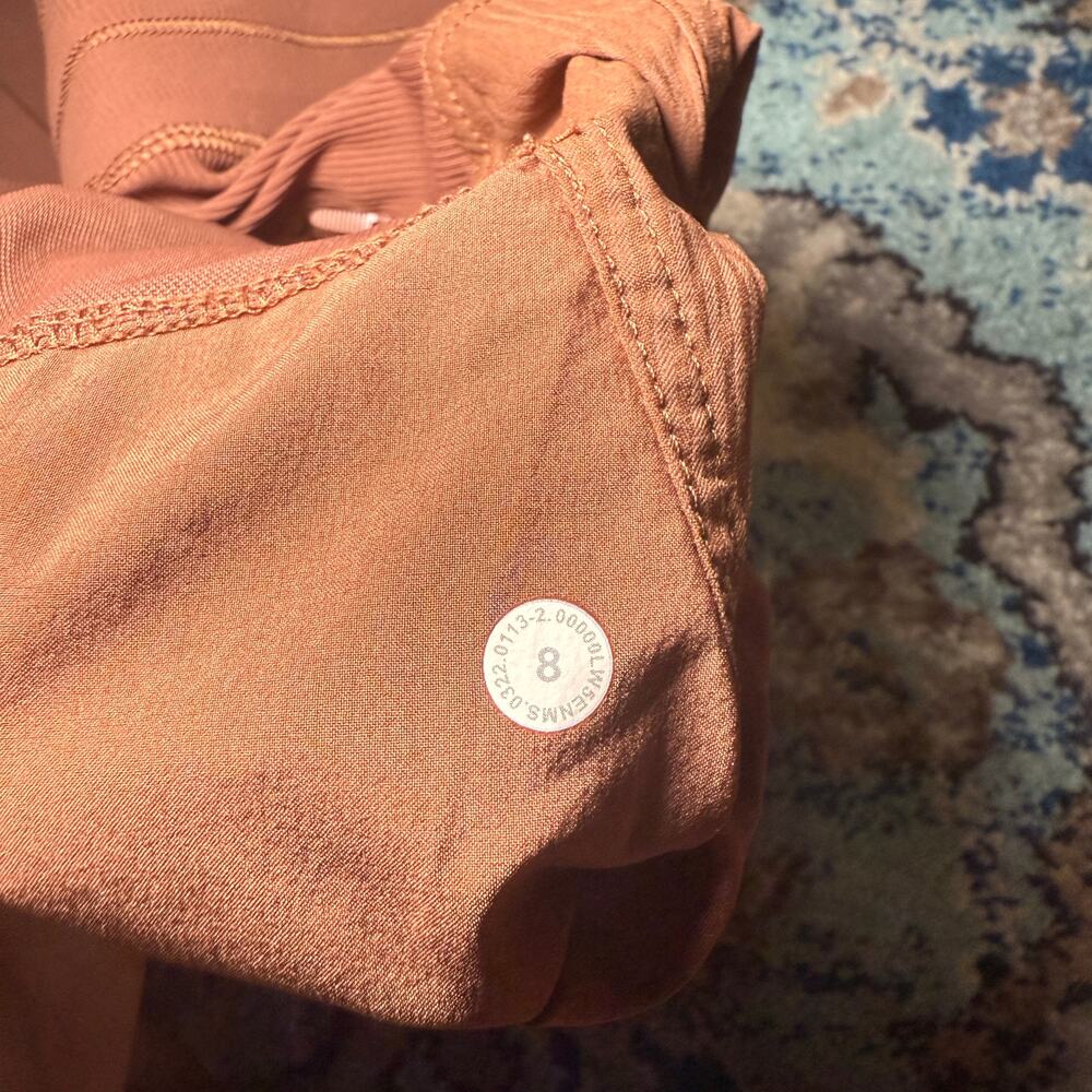 Lululemon Dance Studio Mid-Rise Jogger 8 - Picture 2 of 4